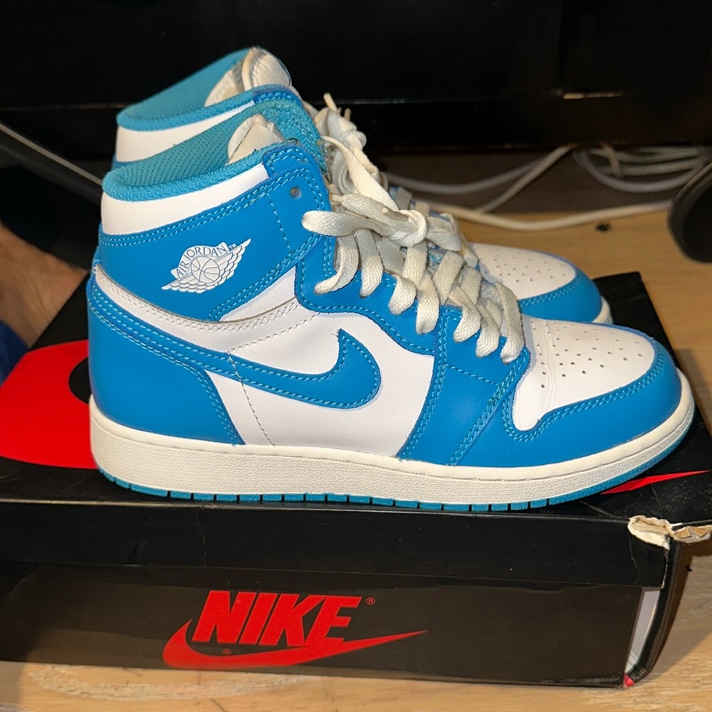 RETRO JORDAN 1 UNC 2015 RELEASE